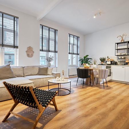 Park Avenue Apartments - Dom Mit Stil - Kueche - Parkplatz - Wlan - 65 Zoll Tv - Netflix ケルン エクステリア 写真