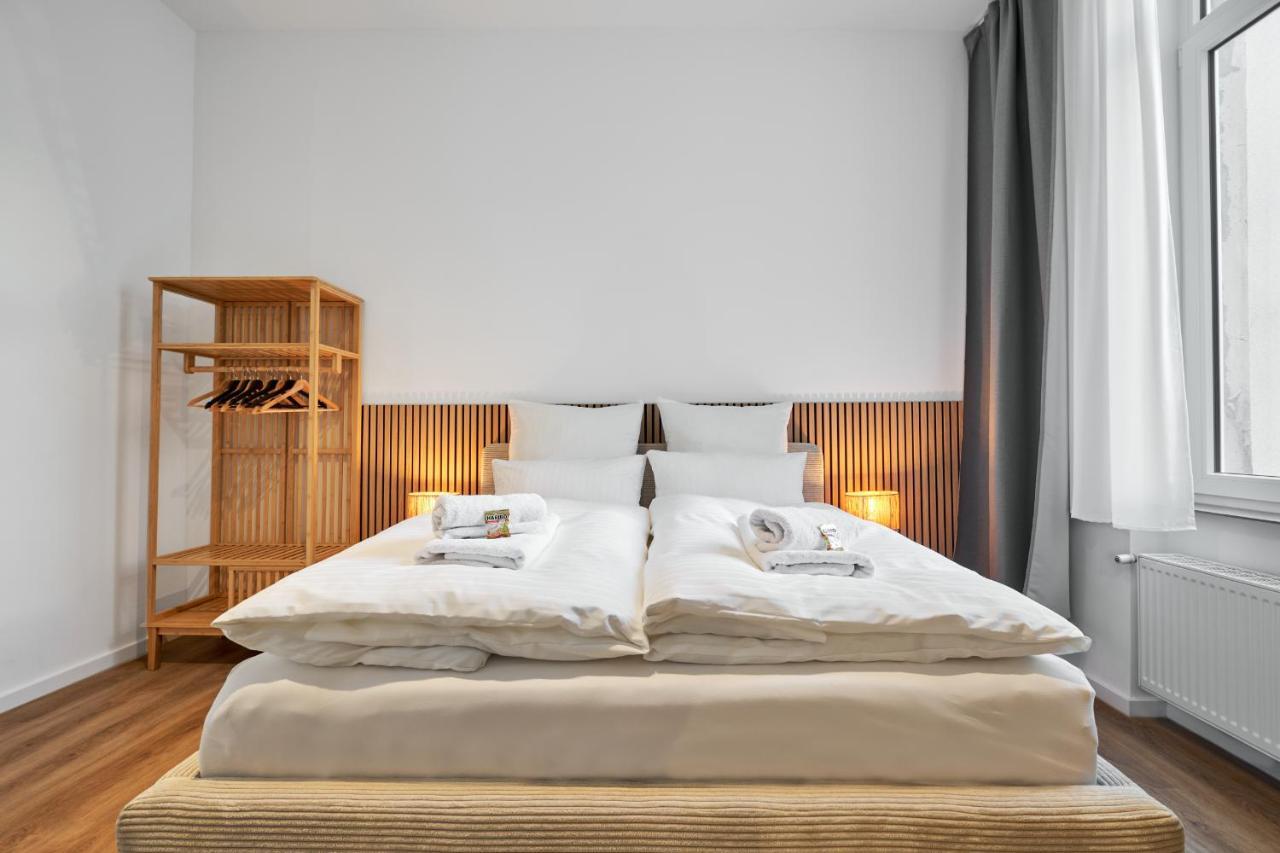 Park Avenue Apartments - Dom Mit Stil - Kueche - Parkplatz - Wlan - 65 Zoll Tv - Netflix ケルン エクステリア 写真